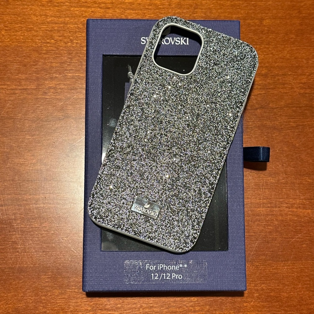 Swarovski Crystal iPhone 12/12 Pro Phone Case